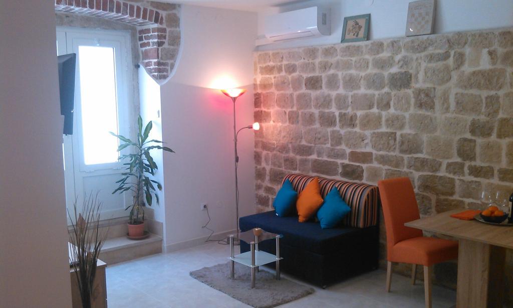 Apartman Drazin Каштела Экстерьер фото