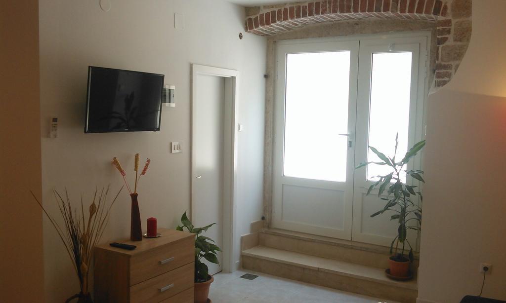 Apartman Drazin Каштела Экстерьер фото