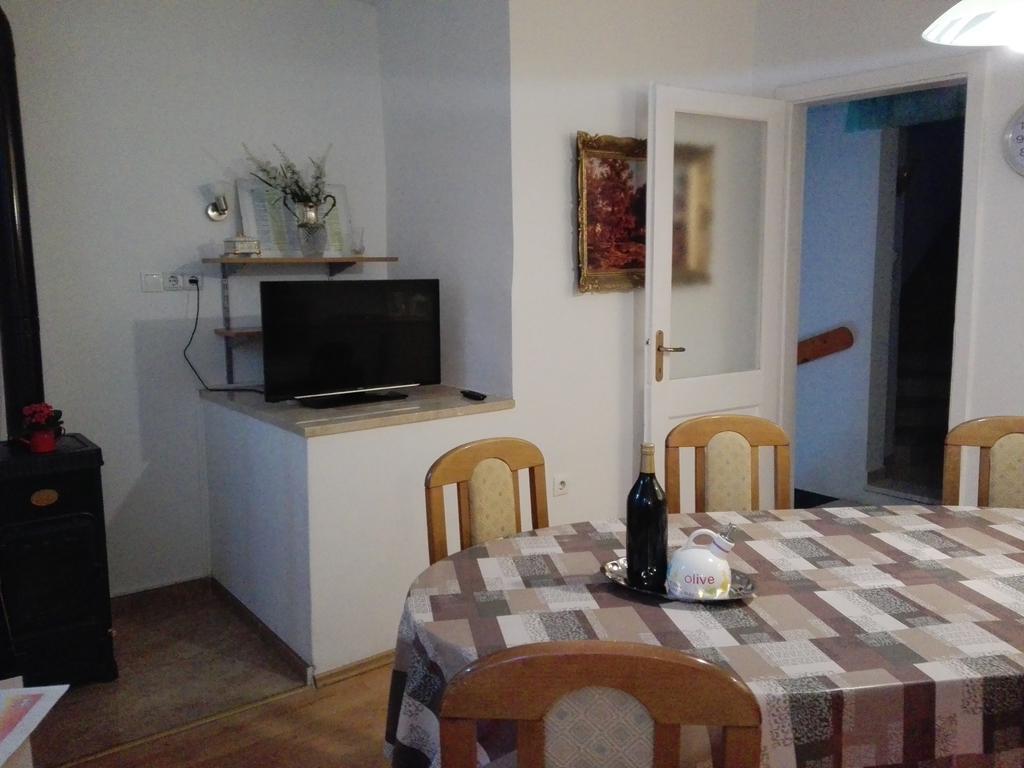 Apartman Drazin Каштела Экстерьер фото
